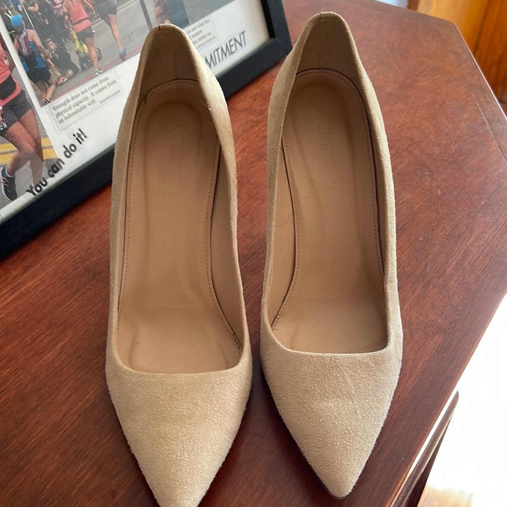 JCrew Beige Suede Pumps Size 8 1/2